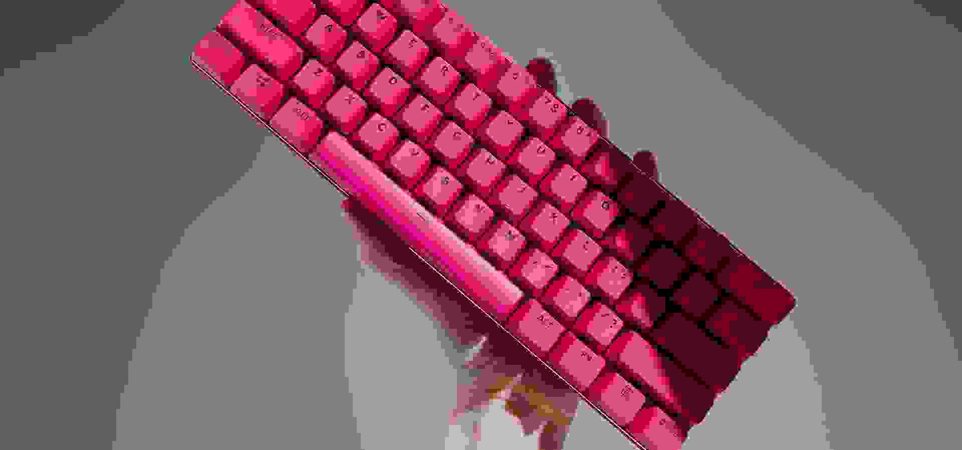 Imagem de fundo do produto Teclado Mecânico Gamer sem fio Logitech G Pro X 60 Lightspeed Switch Brown Tactile - Rosa