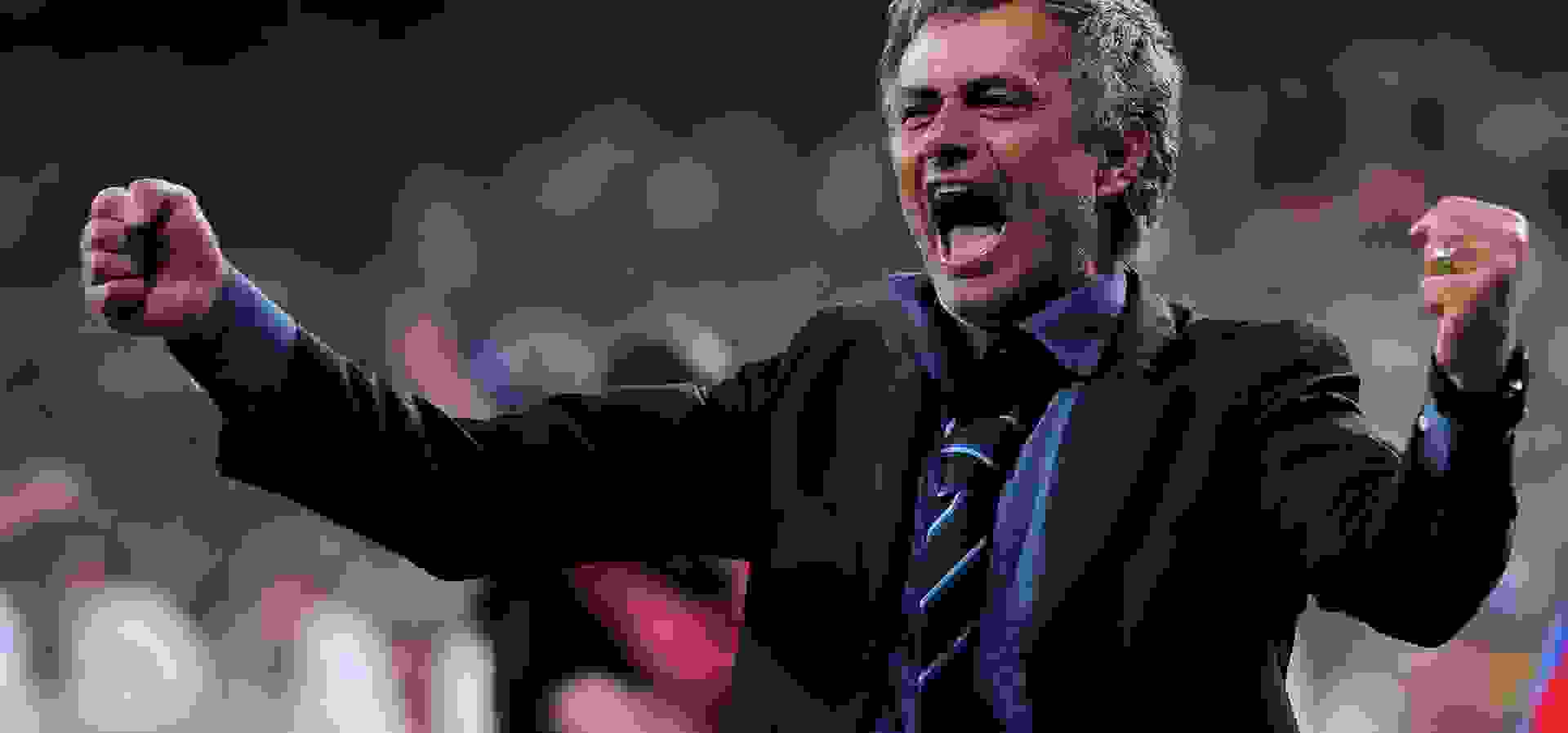 Imagem de fundo do produto eFootball™: Mourinho Edition 2026 - Xbox e PC