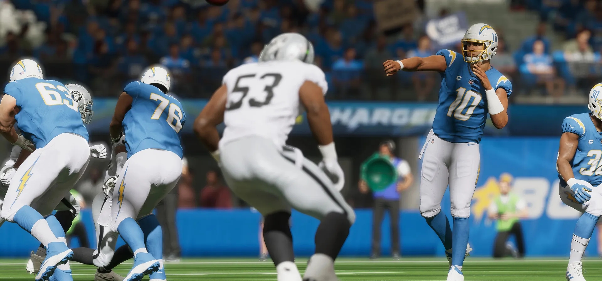 Imagem de fundo do produto Madden NFL 23 Standard Edition - Xbox One