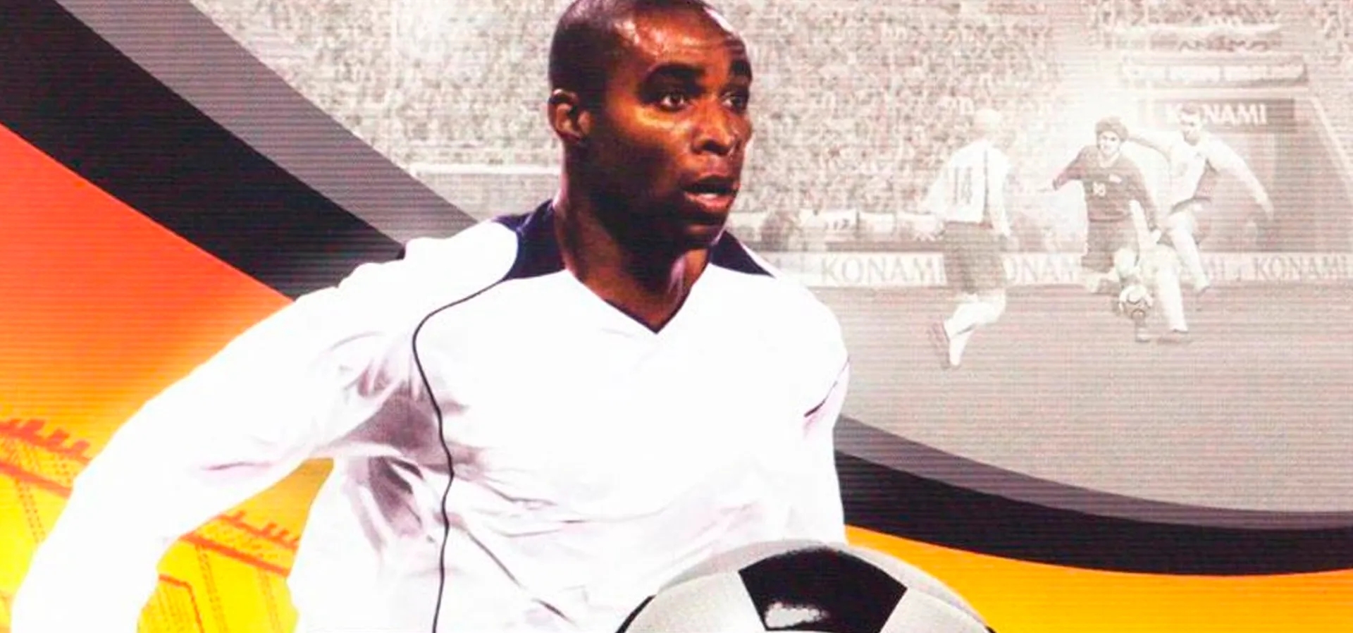 Imagem de fundo do produto Pro Evolution Soccer 4 / World Soccer Winning Eleven 8 International - PS2
